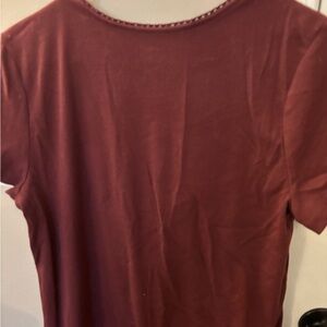 Square neck old navy burgundy tee